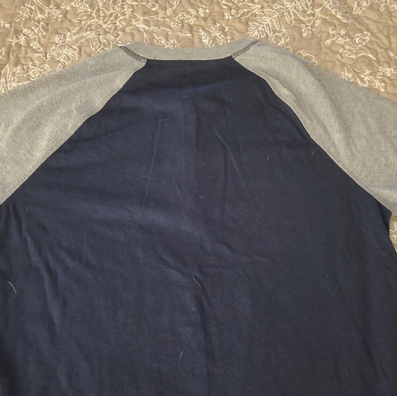 American Eagle Shirt - Picture 5 of 5
